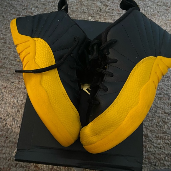 Jordan 12s - Picture 3 of 3